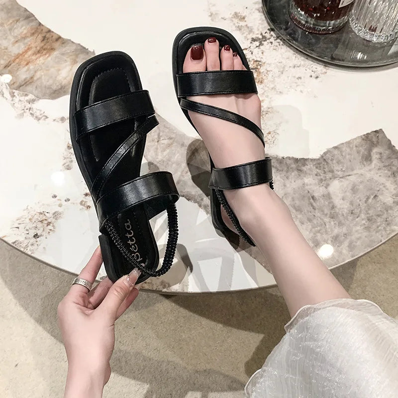 Sandalias planas de moda para mujer 2024, nuevas sandalias romanas casuales, sencillas y versátiles para la playa, zapatos de mujer