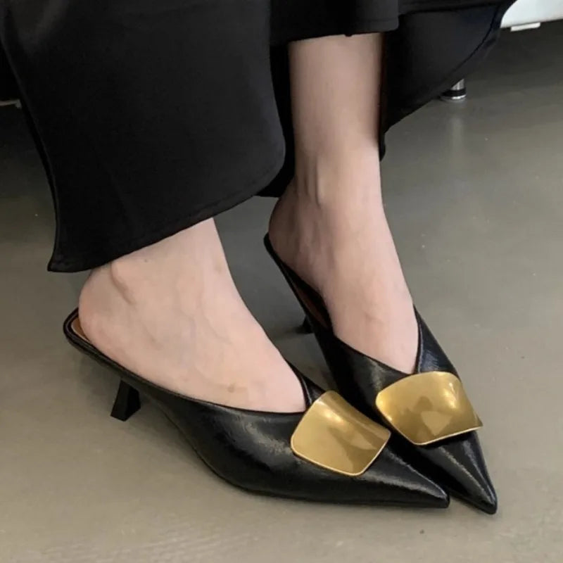 Sandalias de mujer, novedad de verano 2025, de lujo, informales, con punta cerrada, cómodas, de tacón abierto y resistentes al desgaste