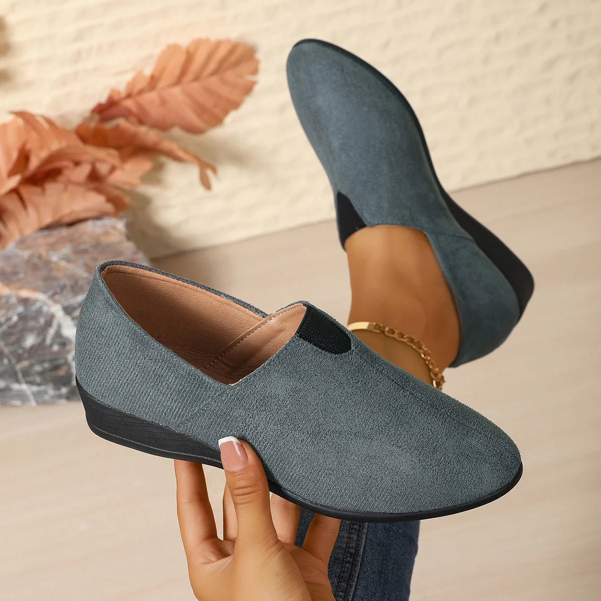 Zapatos de tacón medio para mujer, tendencia de verano 2025, mocasines informales transpirables de tela vieja con punta redonda, zapatos de mujer