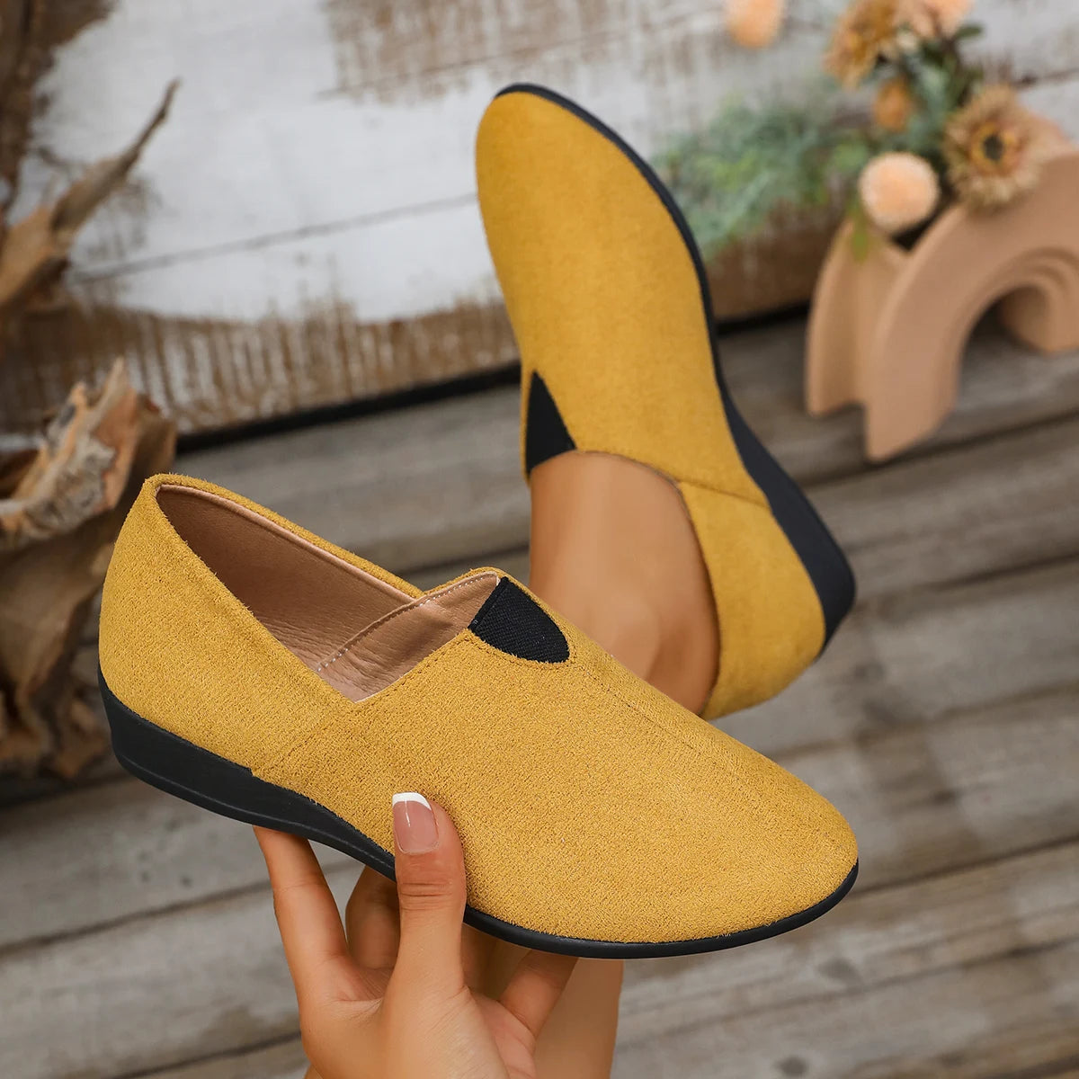 Zapatos de tacón medio para mujer, tendencia de verano 2025, mocasines informales transpirables de tela vieja con punta redonda, zapatos de mujer