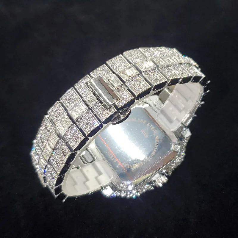 Reloj de lujo con diamantes para hombre, nuevo, 2025, a la moda, cuadrado, con números coloridos, estilo hip hop, joyería brillante, para fiesta