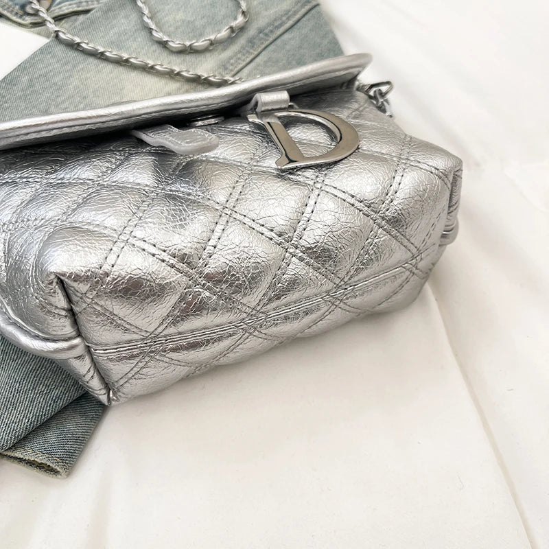 Bolso de mano de diseño moderno para mujer, de cuero de lujo, espacioso, bandolera con bolsillos laterales.