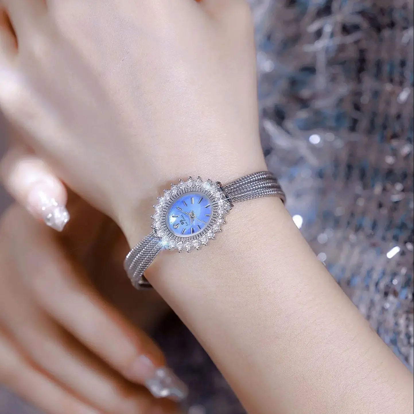Relojes retro para mujer, de alta gama, elegantes, con esfera de concha, de lujo, resistentes al agua, dorados y plateados, 2025