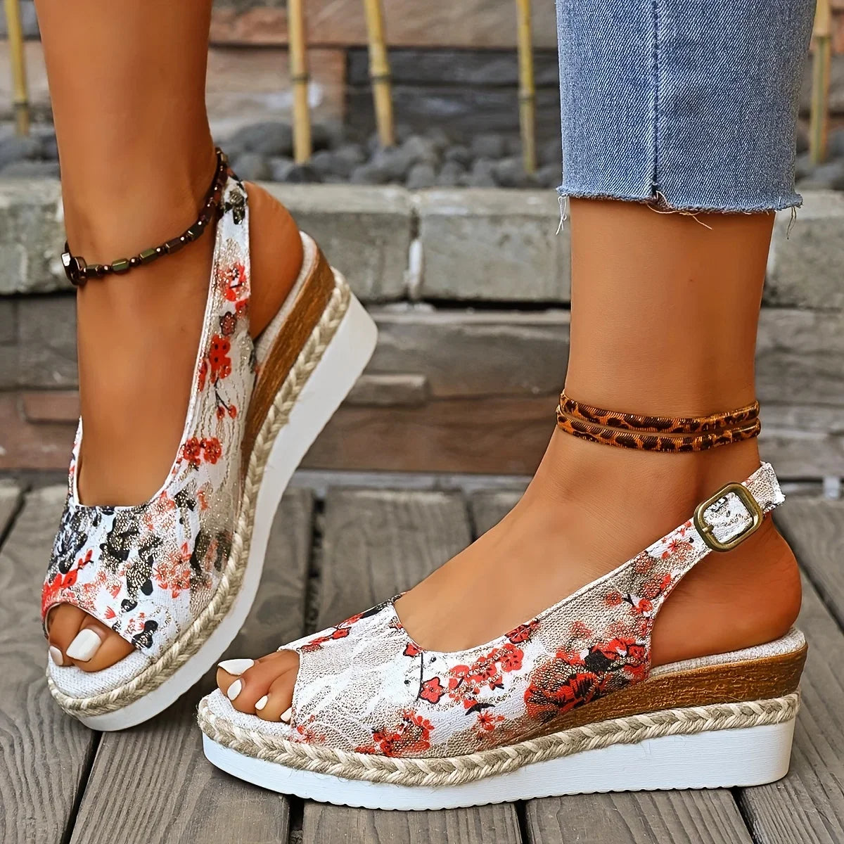 Zapatos Mujer Hot Sale Fashion Comfortable Floral Sexy Banquet Fish Mouth Soft Buckle Light Sandals Women's Casual Wedge Shoes